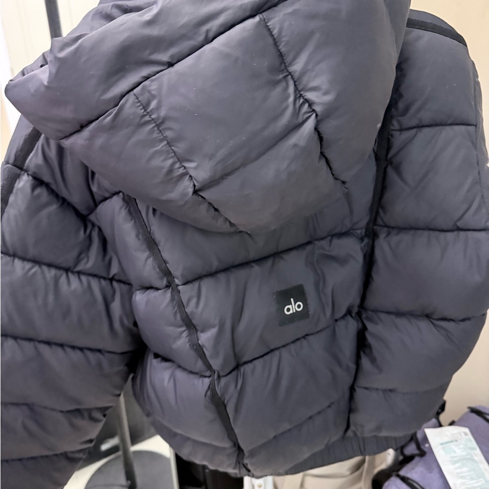 Alo Women's Black Puffer Jacket with Removable Hood
